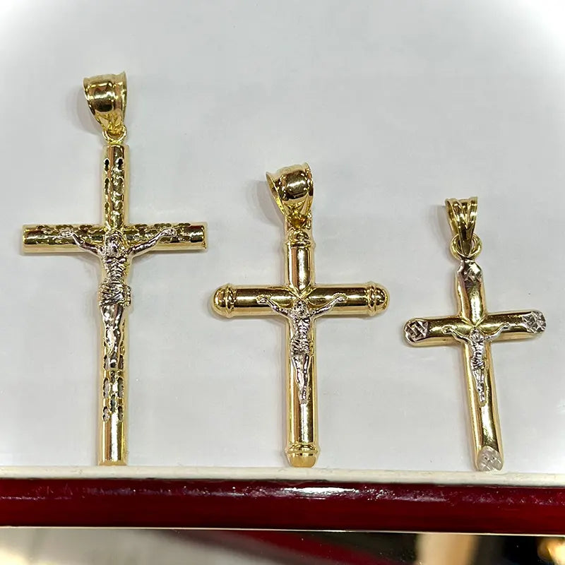 Elegant 14K Yellow Gold Cross Pendant